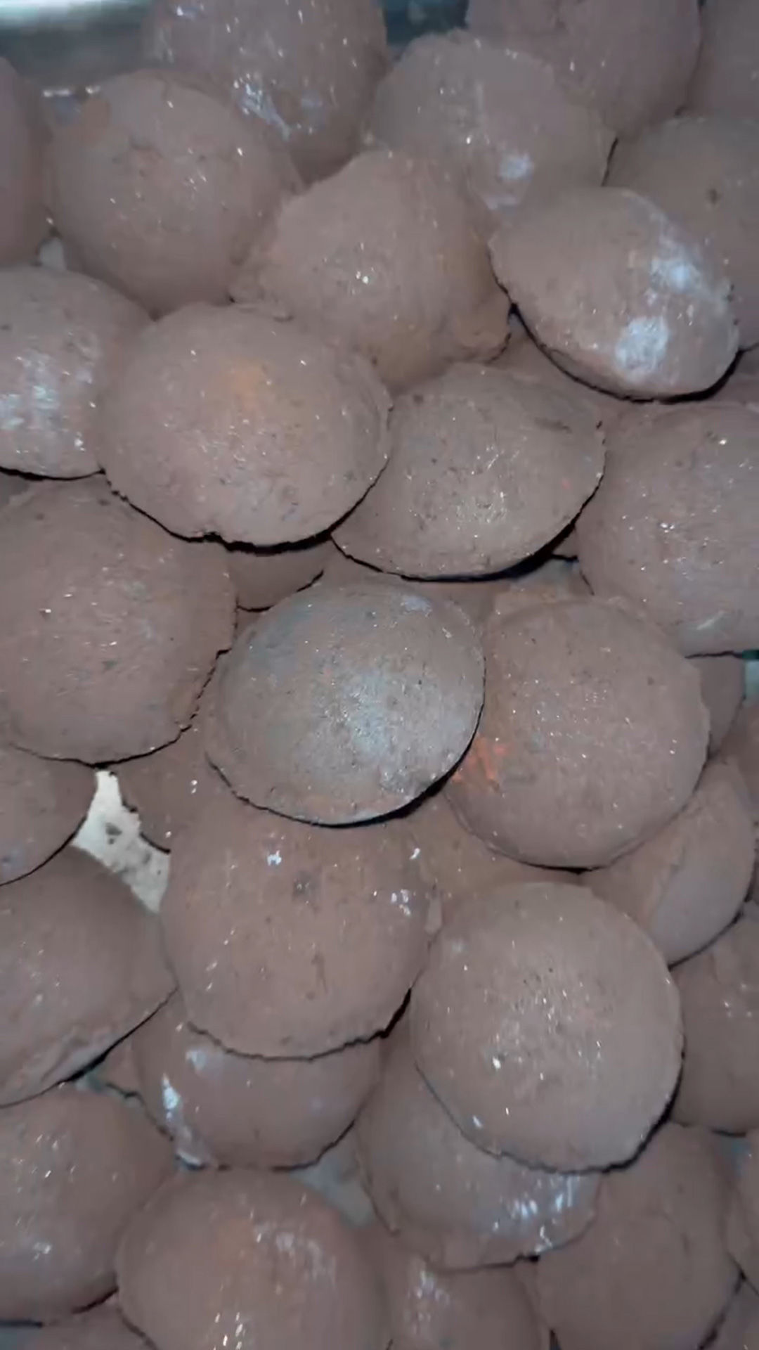 鋼鐵行業(yè)中的除塵灰怎么進行二次利用？