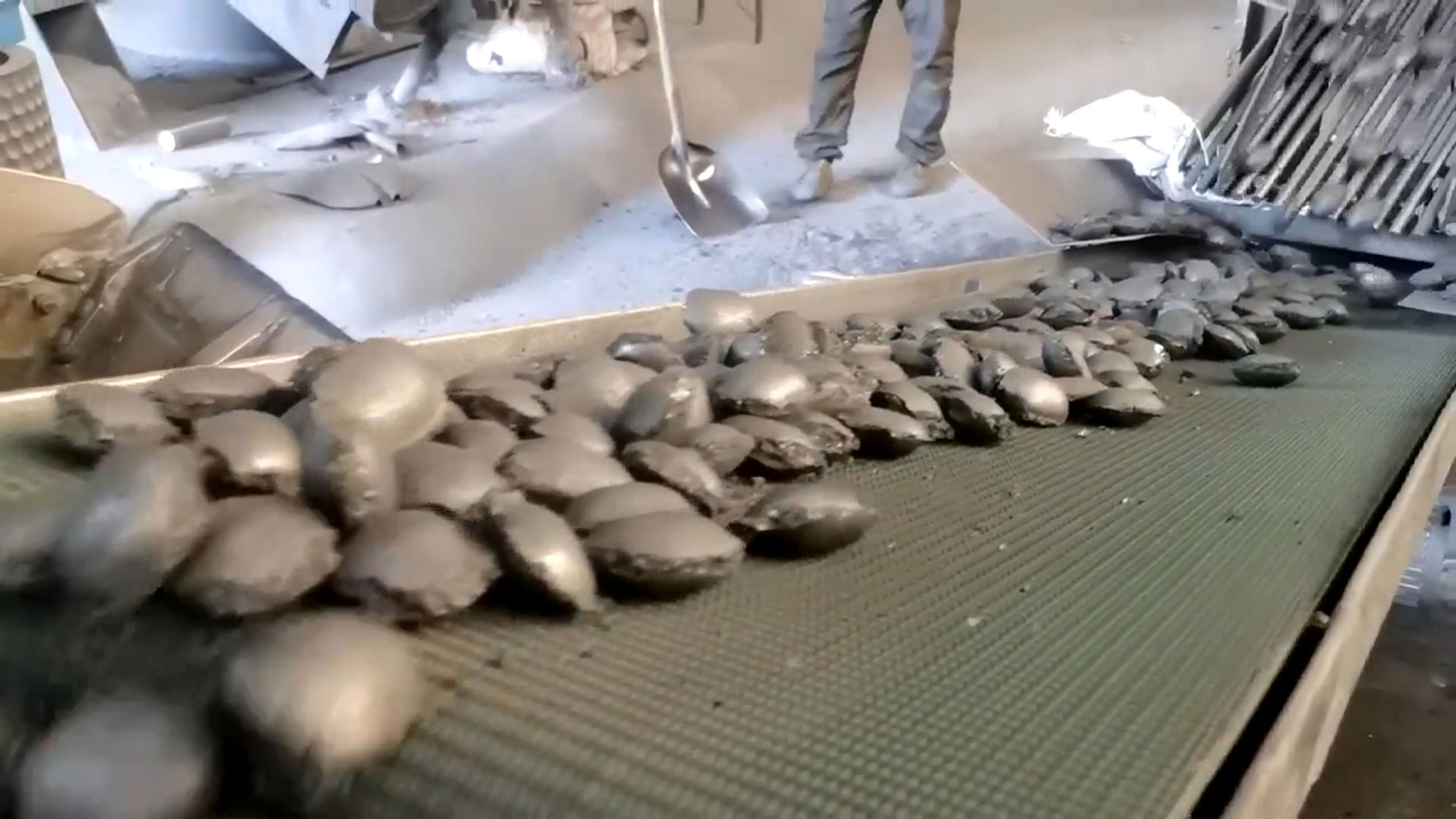 鋼廠固廢粘合劑的作用及其應(yīng)用范圍是什么？