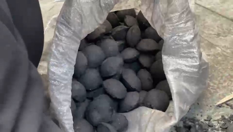 鐵粉壓球粘合劑的使用加量是多少？