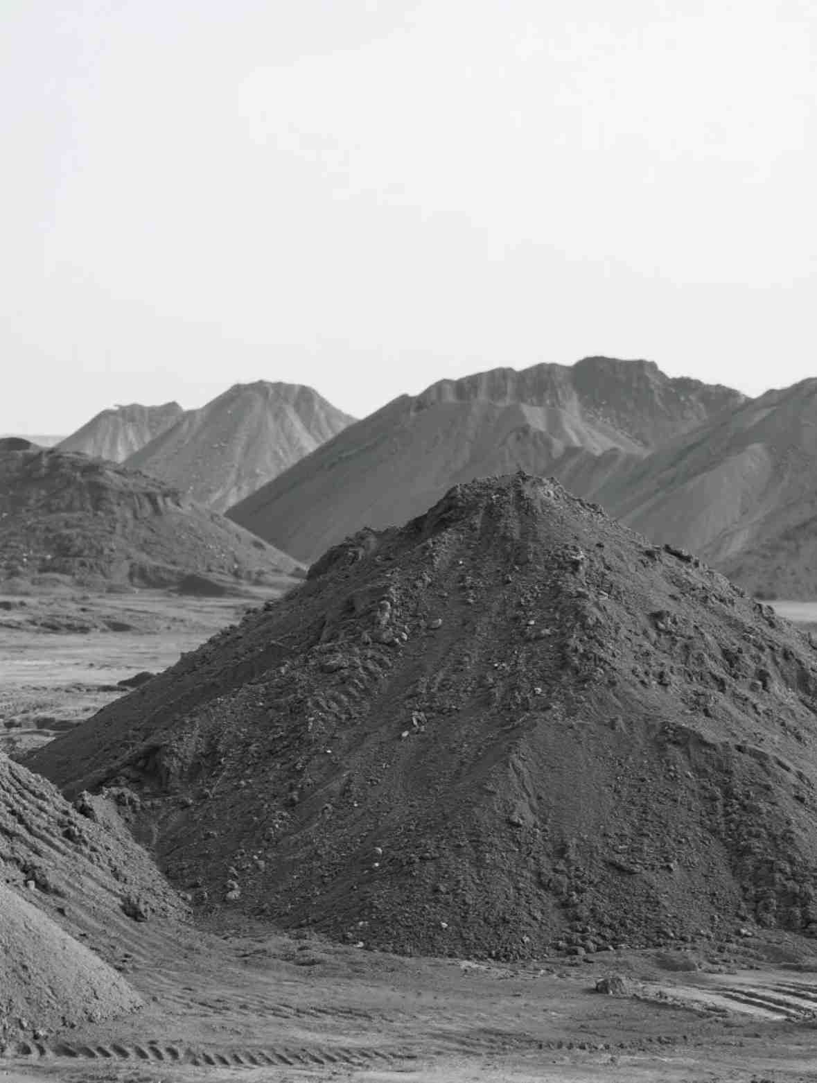 建杰實(shí)業(yè)冷壓球粘合劑：解決鋼廠除塵灰處理難題！