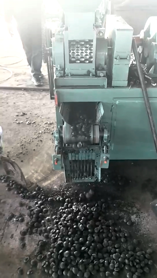 粘合劑如何縮短球團(tuán)固化時(shí)間？